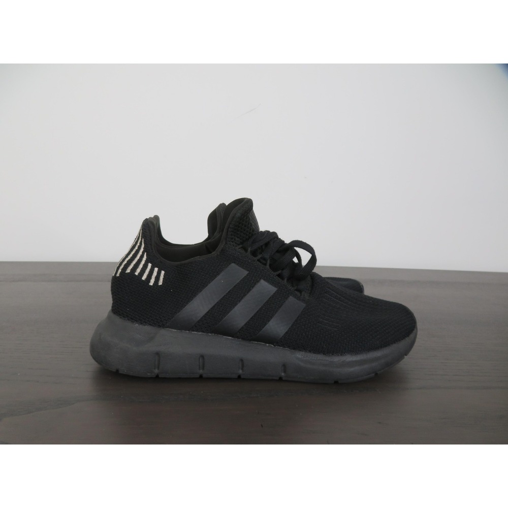 Adidas Swift Run 1.0 Shoes Womens 8 Black Running Sneakers Road Mesh AIE7477